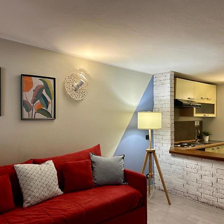 Alessandro 82 - Immobili E Soluzioni Rent Bergamo Exteriör bild