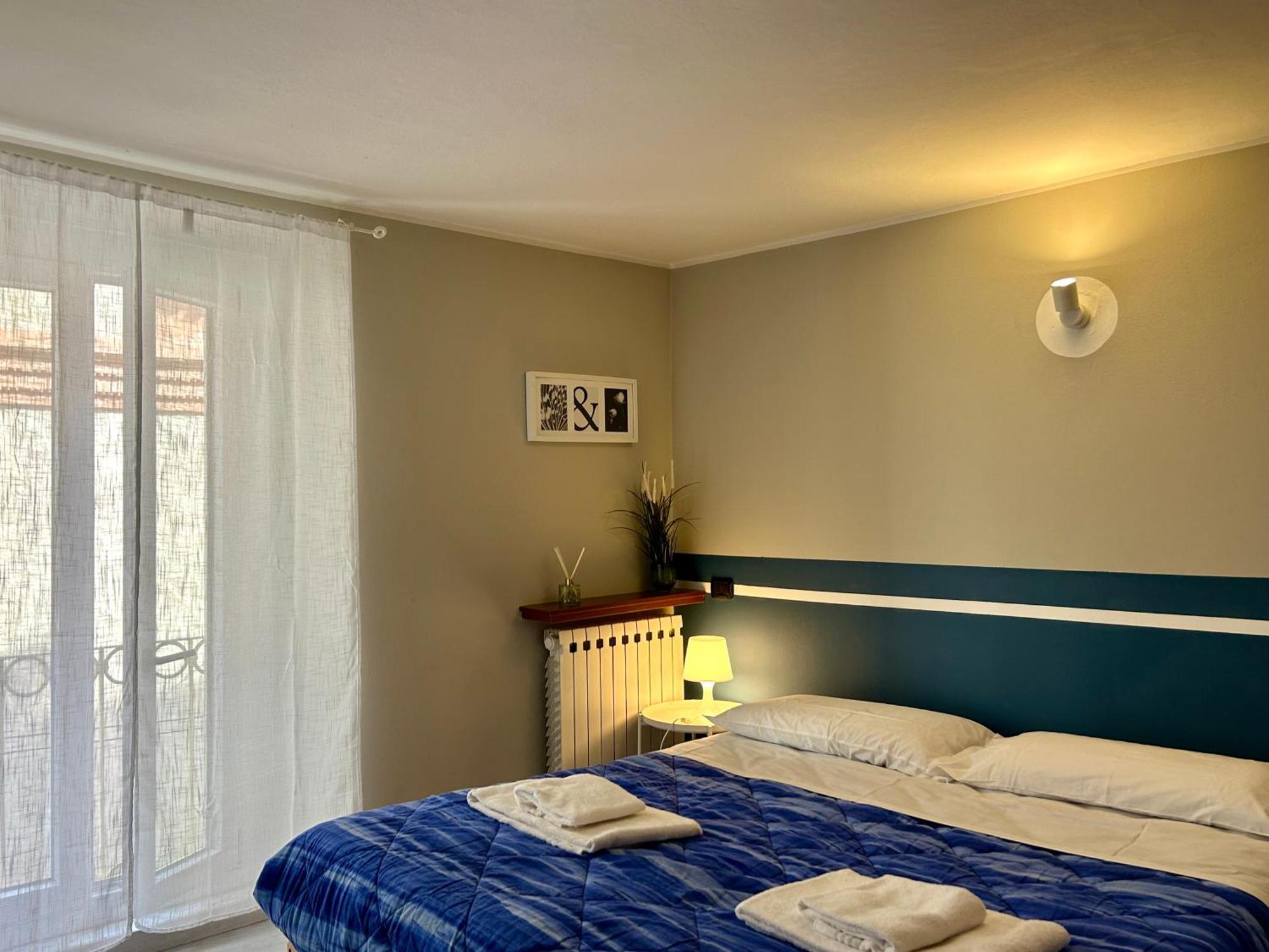 Alessandro 82 - Immobili E Soluzioni Rent Bergamo Exteriör bild
